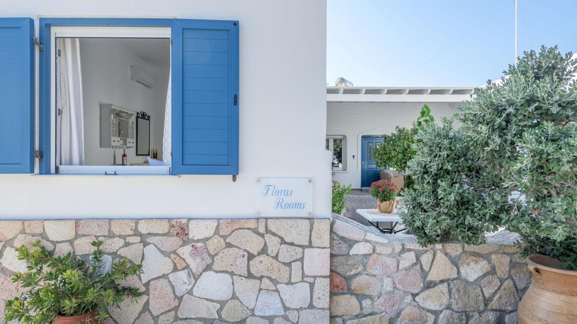 Floras Rooms Pollonia Exterior foto