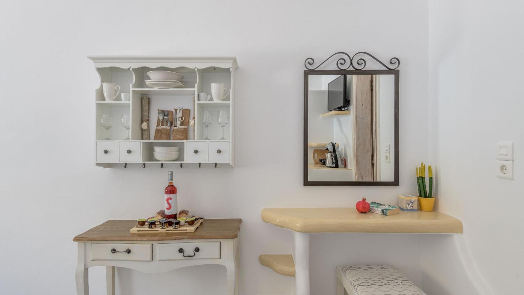 Floras Rooms Pollonia Exterior foto